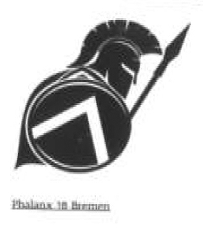 Abbildung eines nach rechts blickenden spartanischen Soldaten mit Helm, Speer und Schild in schwarz-weiß. Bildunterschrift: „Phalanx 18 Bremen“